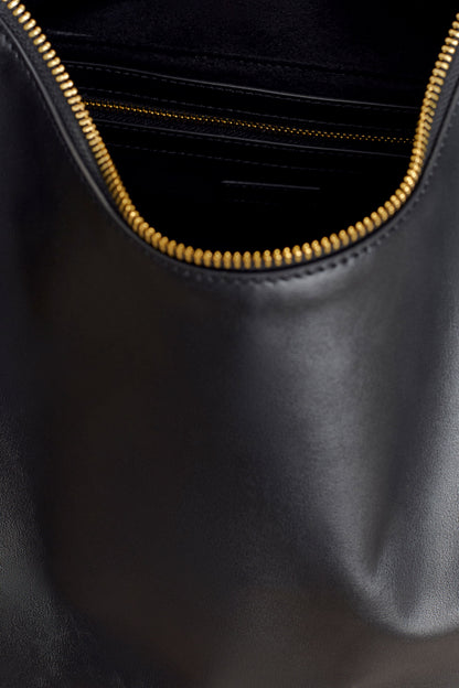 Bristol Croissant Leather Shoulder Bag - Black
