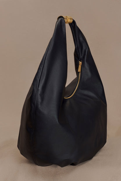 Bristol Croissant Leather Shoulder Bag - Black