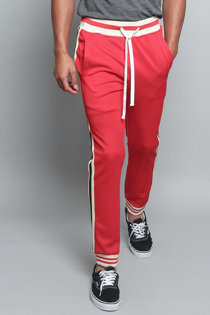 Red / Small
