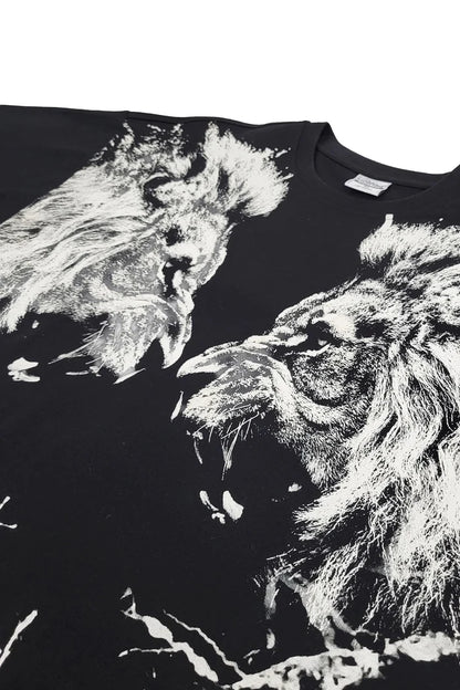 Two Lions Oversized T-shirt Victorious
